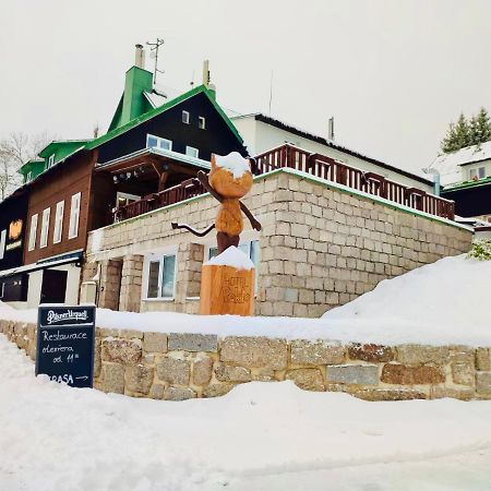 יוזפוב דול Hotel Peklo Pro Rodiny S Detmi מראה חיצוני תמונה