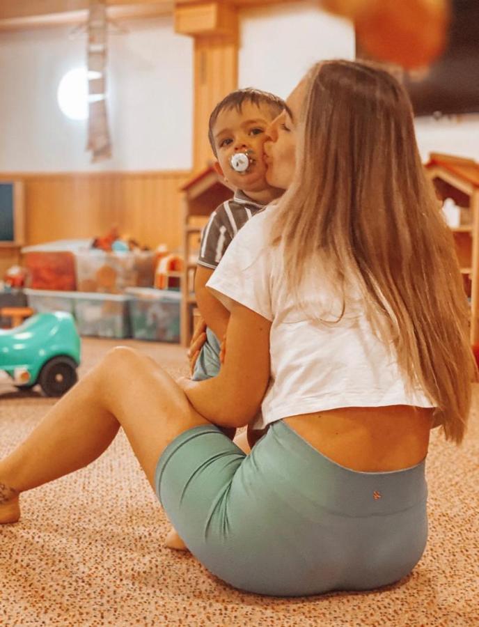 יוזפוב דול Hotel Peklo Pro Rodiny S Detmi מראה חיצוני תמונה